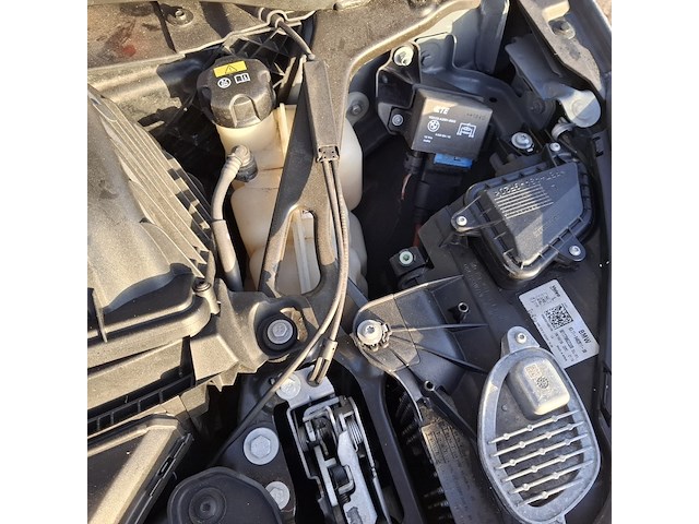 Personenauto, bmw, 1-serie, m135i xdrive high executive, 2020 - afbeelding 15 van  44