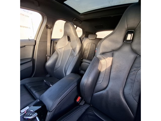 Personenauto, bmw, 1-serie, m135i xdrive high executive, 2020 - afbeelding 26 van  44