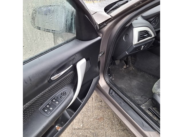 Personenauto, bmw, 1 serie - afbeelding 17 van  37