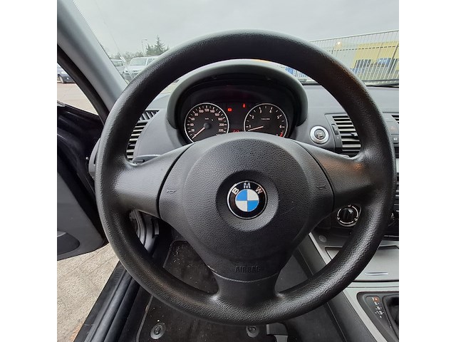 Personenauto bmw, 118i business line, blauw, bouwjaar 2006 - afbeelding 19 van  49