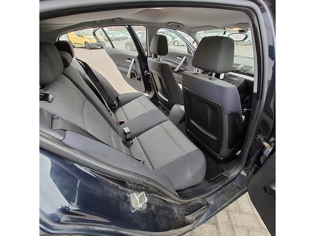 Personenauto bmw, 118i business line, blauw, bouwjaar 2006 - afbeelding 35 van  49
