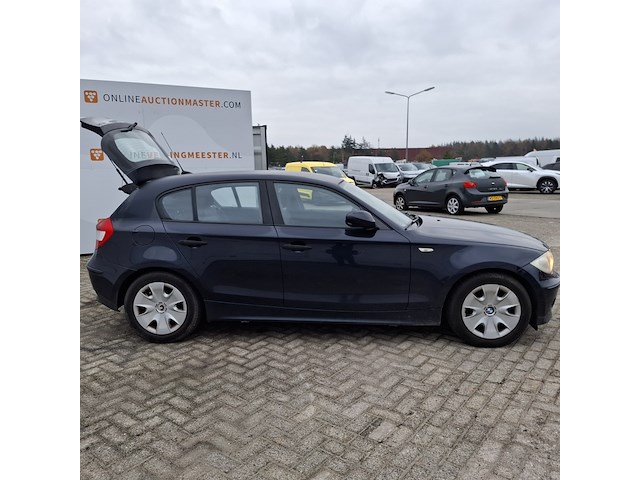 Personenauto bmw, 118i business line, blauw, bouwjaar 2006 - afbeelding 34 van  49
