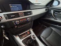 Personenauto, bmw, 3-serie, 320i business line, 2007 - afbeelding 26 van  56