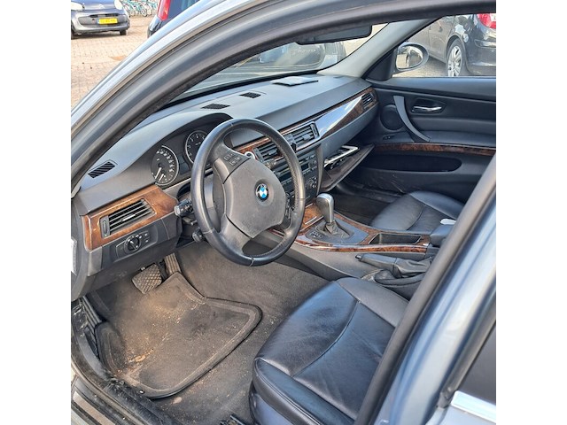 Personenauto, bmw, 3-serie, 325i dynamic executive, grijs, 2005 - afbeelding 10 van  13