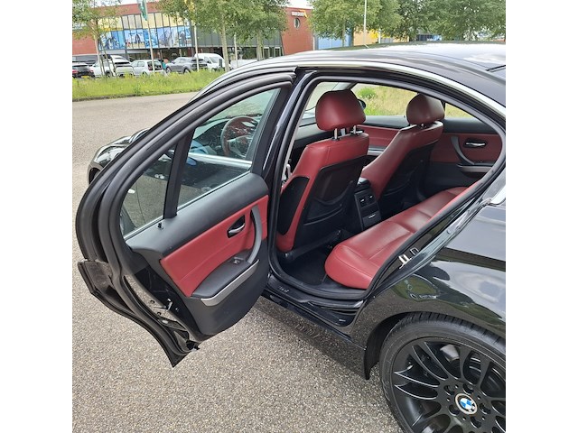 Personenauto, bmw, 3-serie, 330i dynamic executive, zwart, 2005 - afbeelding 24 van  52
