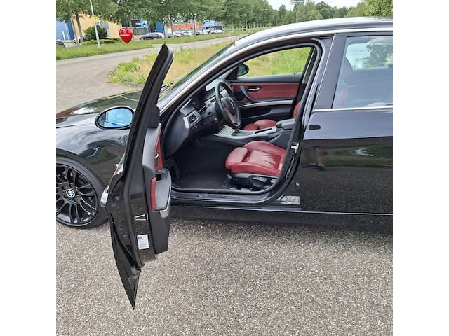 Personenauto, bmw, 3-serie, 330i dynamic executive, zwart, 2005 - afbeelding 28 van  52