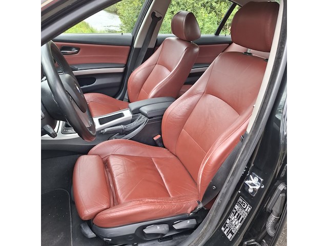 Personenauto, bmw, 3-serie, 330i dynamic executive, zwart, 2005 - afbeelding 30 van  52