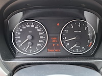 Personenauto, bmw, 3-serie, 330i dynamic executive, zwart, 2005 - afbeelding 36 van  52