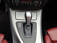 Personenauto, bmw, 3-serie, 330i dynamic executive, zwart, 2005 - afbeelding 38 van  52