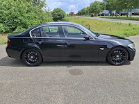 Personenauto, bmw, 3-serie, 330i dynamic executive, zwart, 2005 - afbeelding 45 van  52