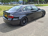 Personenauto, bmw, 3-serie, 330i dynamic executive, zwart, 2005 - afbeelding 49 van  52