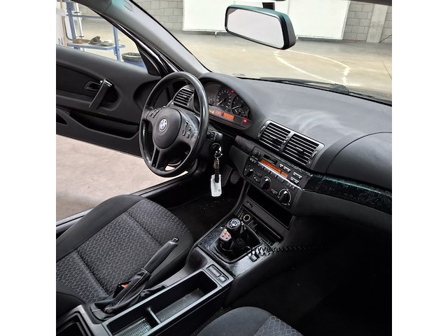 Personenauto, bmw, 3-serie compact, 316ti, zwart, 2003 - afbeelding 38 van  59