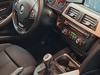 Personenauto, bmw, 3-serie touring, 318d, 2013 - afbeelding 31 van  43