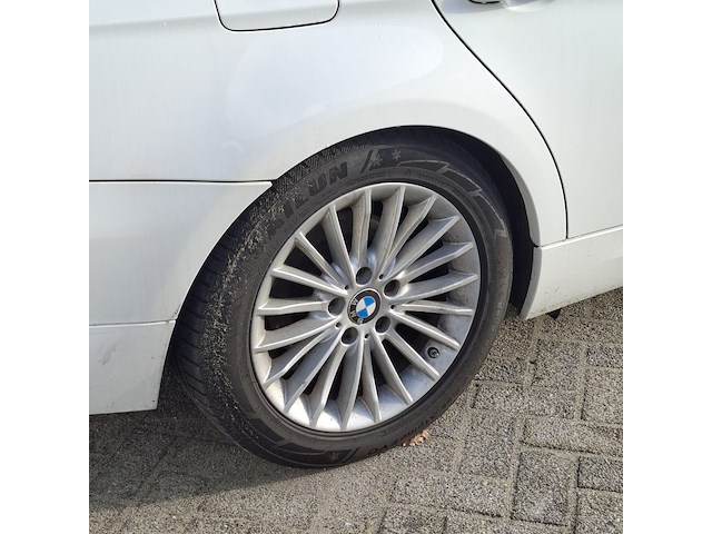 Personenauto, bmw, 3-serie - afbeelding 3 van  50