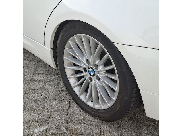 Personenauto, bmw, 3-serie - afbeelding 4 van  50