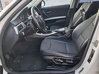 Personenauto, bmw, 3-serie - afbeelding 9 van  50