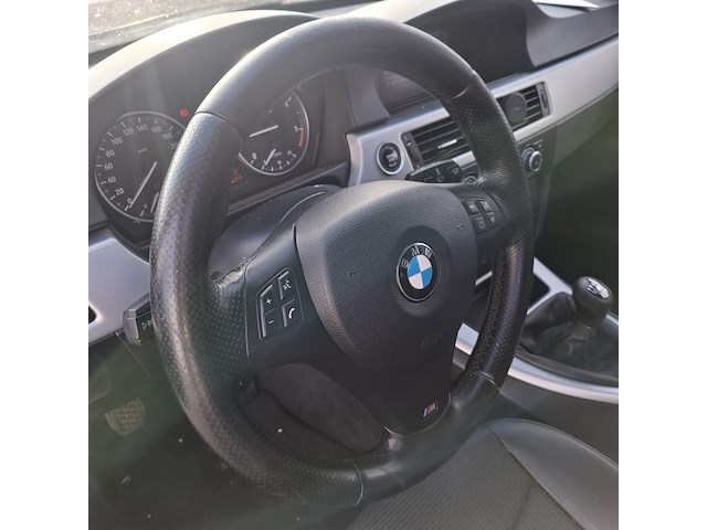 Personenauto, bmw, 3-serie - afbeelding 10 van  50