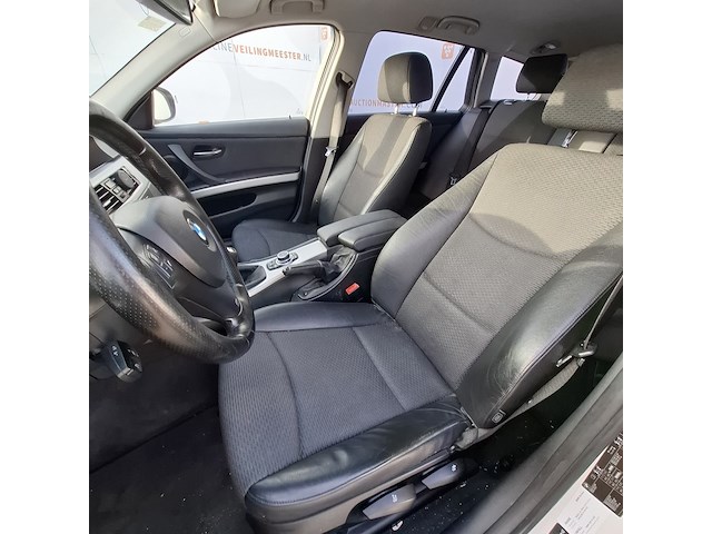 Personenauto, bmw, 3-serie - afbeelding 25 van  50