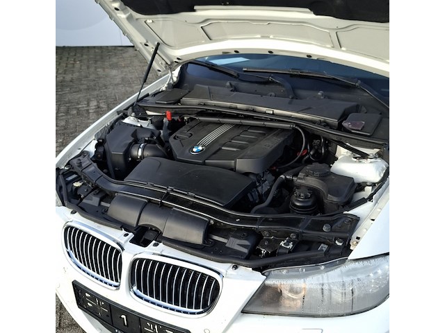 Personenauto, bmw, 3-serie - afbeelding 35 van  50