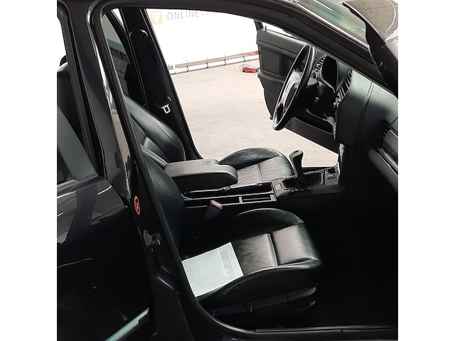 Personenauto, bmw, 325td, 1997 - afbeelding 21 van  48