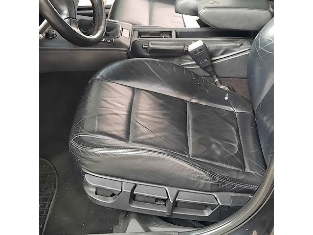 Personenauto, bmw, 325td, 1997 - afbeelding 31 van  48