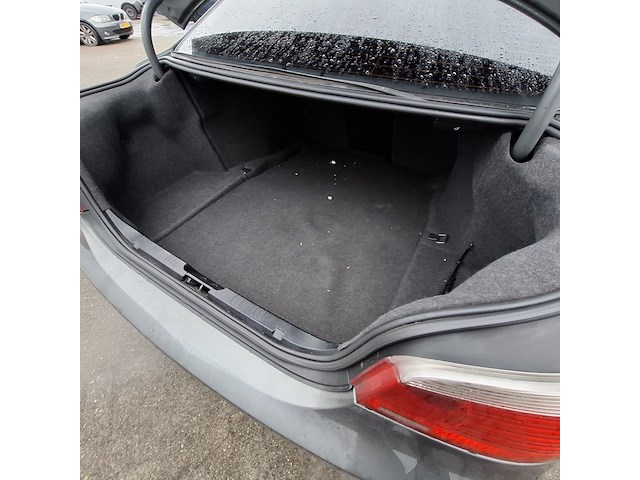 Personenauto, bmw, 5-serie, 520i, 2004 - afbeelding 33 van  50