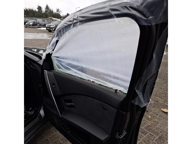 Personenauto, bmw, 5-serie, 520i, 2004 - afbeelding 37 van  50