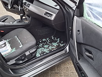 Personenauto, bmw, 5-serie, 520i, 2004 - afbeelding 38 van  50