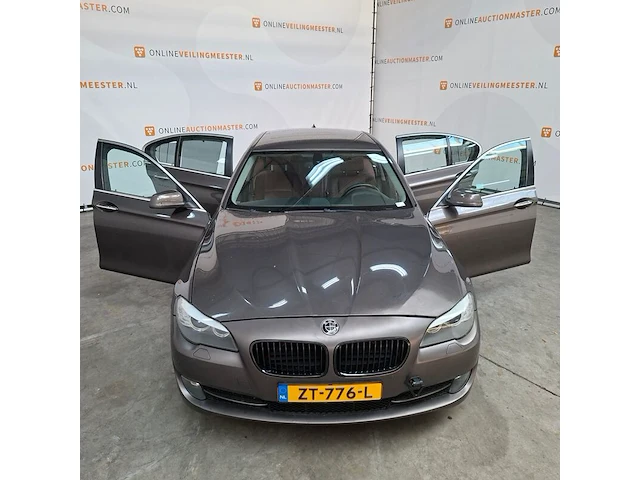 Personenauto, bmw, 5-serie, 523i high executive, 2010 - afbeelding 60 van  63
