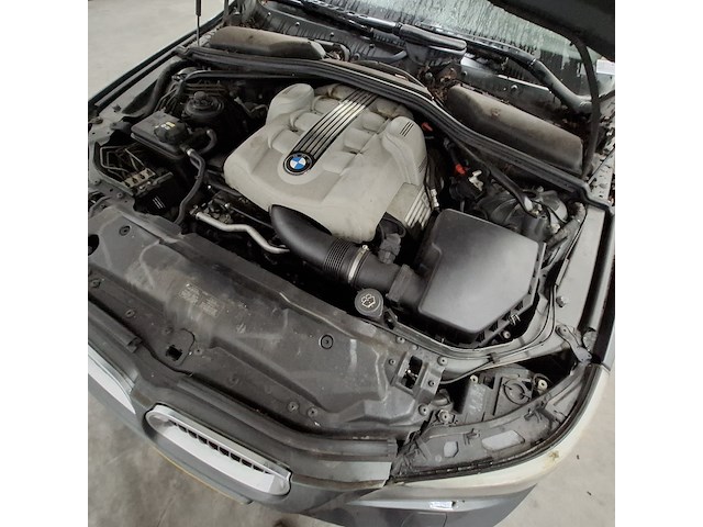 Personenauto, bmw, 5-serie, 545i executive, 2004 - afbeelding 25 van  39