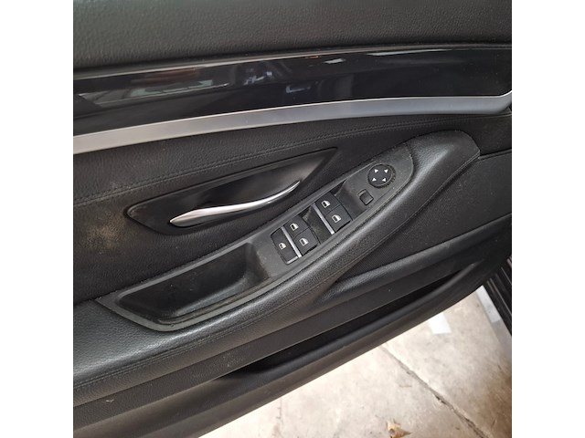 Personenauto, bmw, 5-serie touring, 520d high executive m sport, 2013 - afbeelding 24 van  64