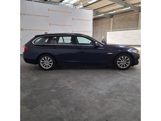 Personenauto, bmw, 5-serie touring, 520d high executive m sport, 2013 - afbeelding 34 van  64