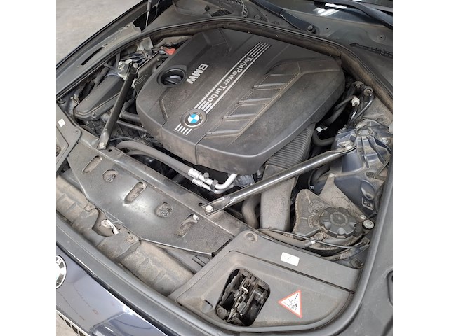 Personenauto, bmw, 5-serie touring, 520d high executive m sport, 2013 - afbeelding 50 van  64