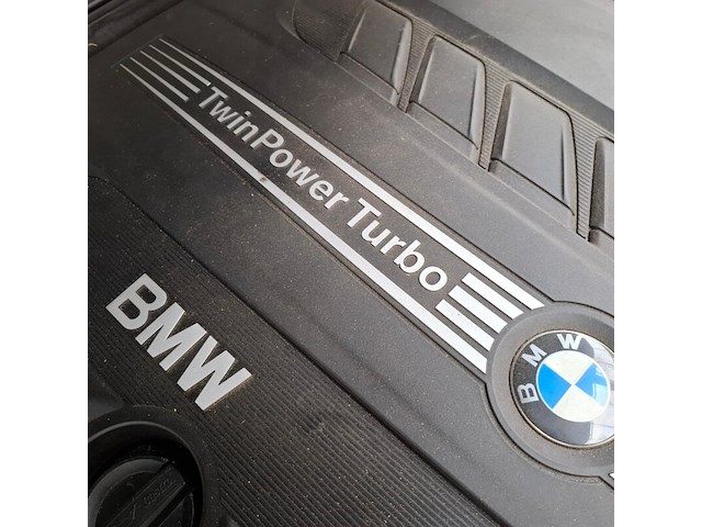 Personenauto, bmw, 5-serie touring, 520d high executive m sport, 2013 - afbeelding 53 van  64