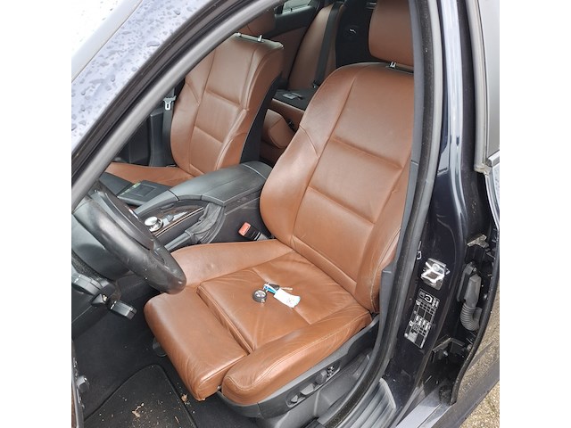 Personenauto, bmw, 5-serie touring, 525i, zwart, 2005 - afbeelding 10 van  13