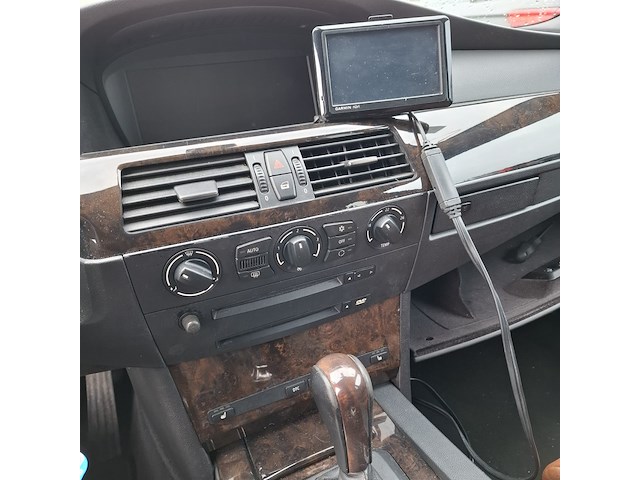 Personenauto, bmw, 5-serie touring, 525i, zwart, 2005 - afbeelding 11 van  13