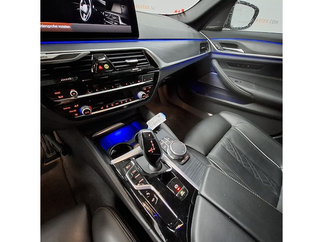 Personenauto, bmw, 5-serie touring, 530i high executive edition, 2021 - afbeelding 25 van  61