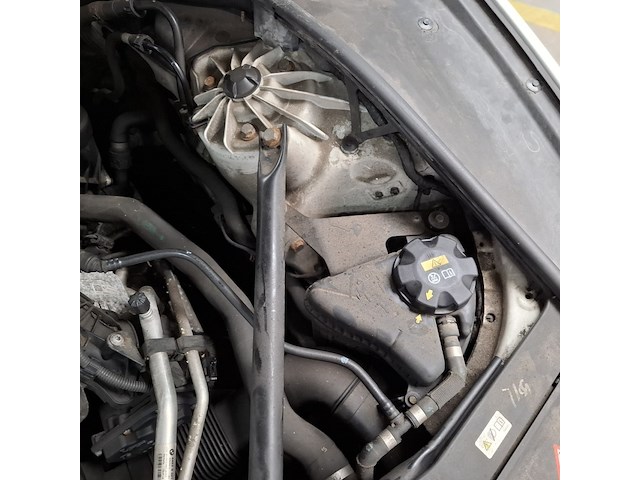 Personenauto, bmw, 520, 2014 - afbeelding 35 van  49