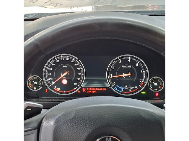 Personenauto, bmw, 520i executive m sport, 520i executive m sport, 2013 - afbeelding 40 van  70