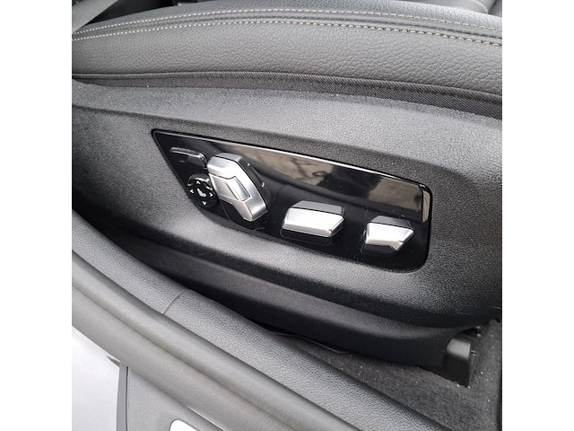 Personenauto, bmw, 530e, 2020 - afbeelding 47 van  50