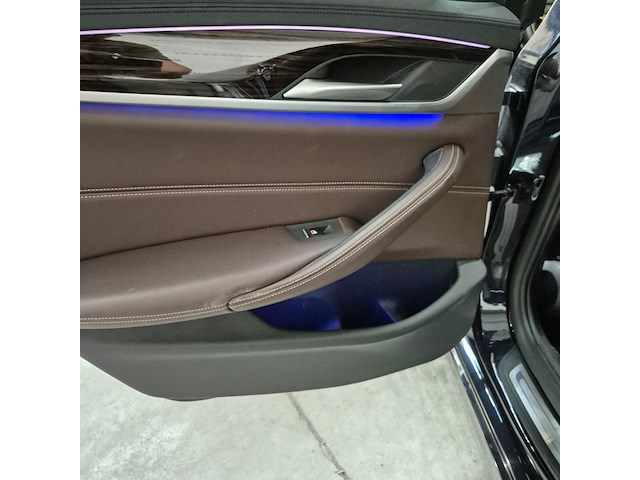 Personenauto, bmw, 530e iperformance - afbeelding 32 van  53