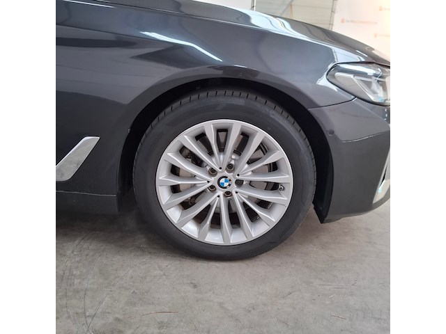 Personenauto, bmw, 530e, phev - afbeelding 3 van  33