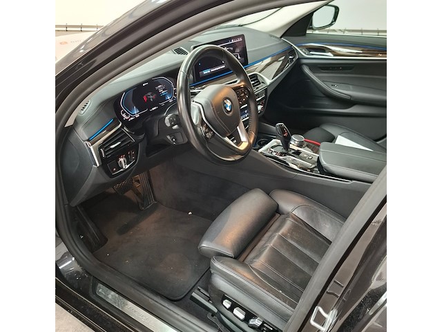 Personenauto, bmw, 530e, phev - afbeelding 11 van  33