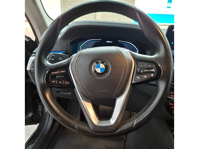 Personenauto, bmw, 530e, phev - afbeelding 18 van  33