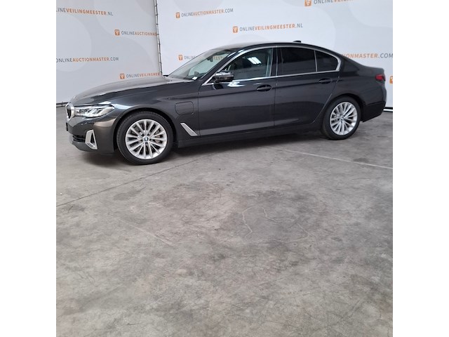 Personenauto, bmw, 530e, phev - afbeelding 31 van  33