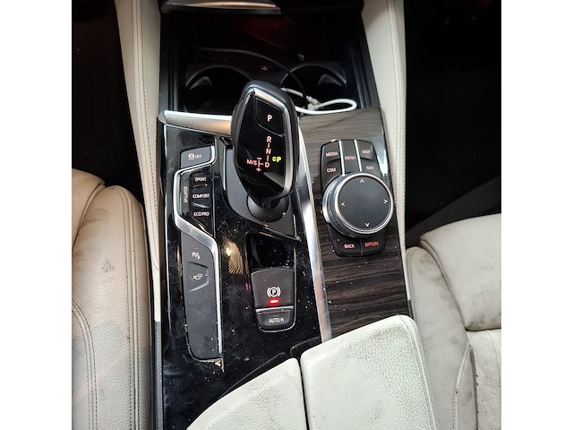 Personenauto, bmw, 540d xdrive - afbeelding 21 van  33