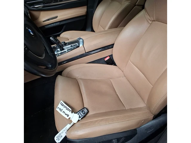 Personenauto, bmw, 7-serie, 750 li, 2011 - afbeelding 32 van  92