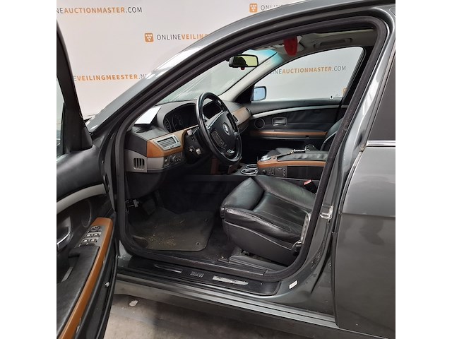 Personenauto, bmw, 730i - afbeelding 18 van  50