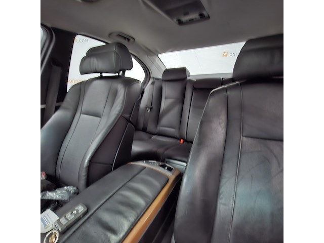 Personenauto, bmw, 730i - afbeelding 26 van  50