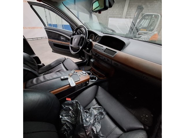 Personenauto, bmw, 730i - afbeelding 31 van  50